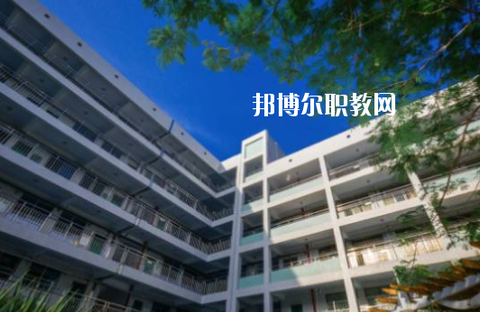 深圳市龍崗職業(yè)技術學校2020年有哪些專業(yè)